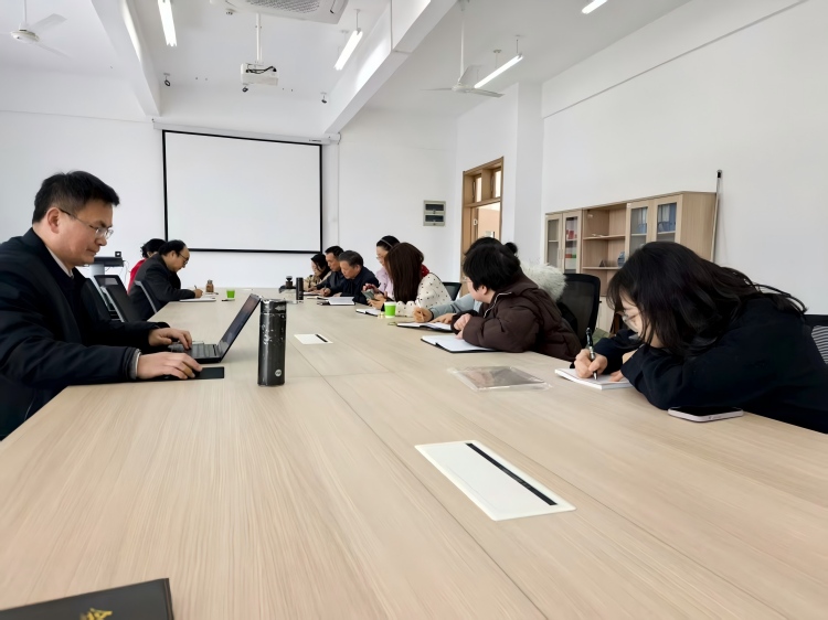 纲要教研室本学期第一次集体备课会-修改尺寸版.jpg