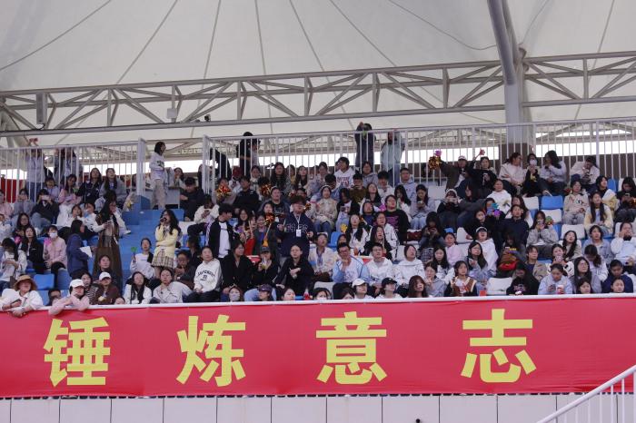 啦啦队(1).jpg