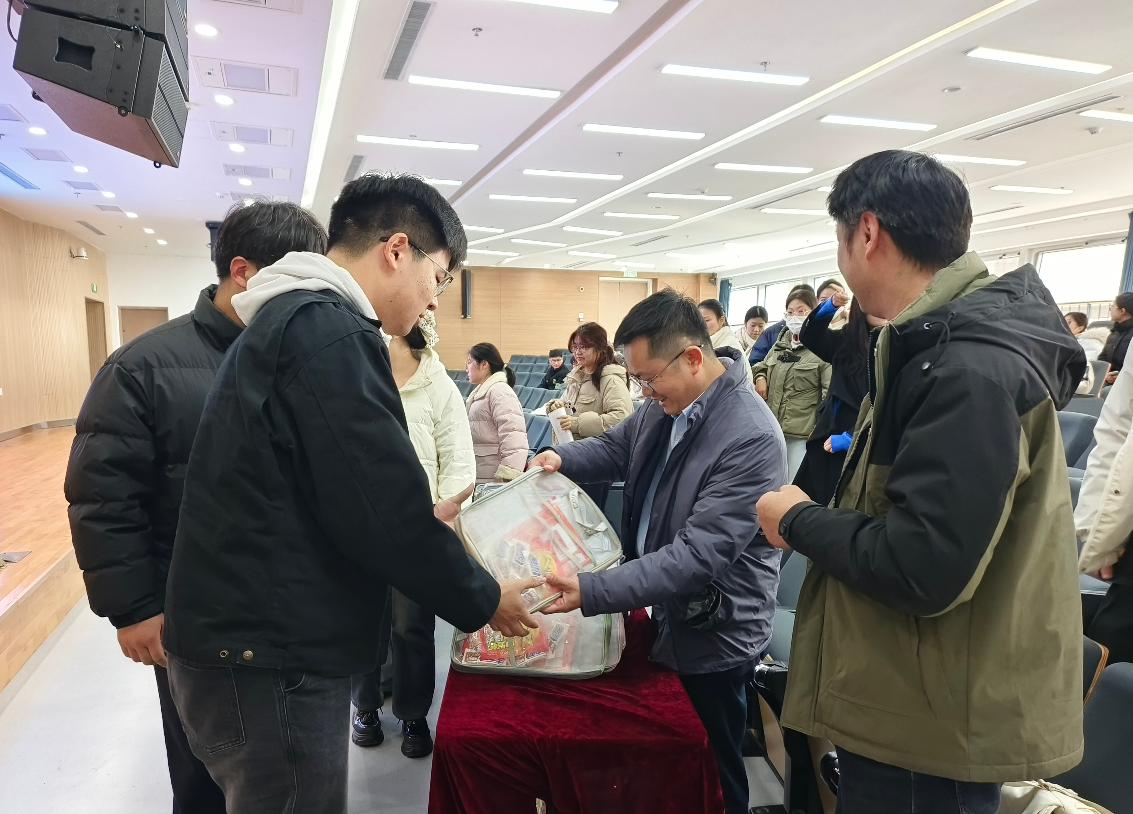 1765424562770610.jpg 微信图片_20251211104929_80_207_副本.jpg