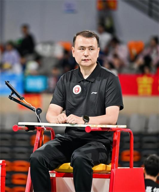 丁伟.png