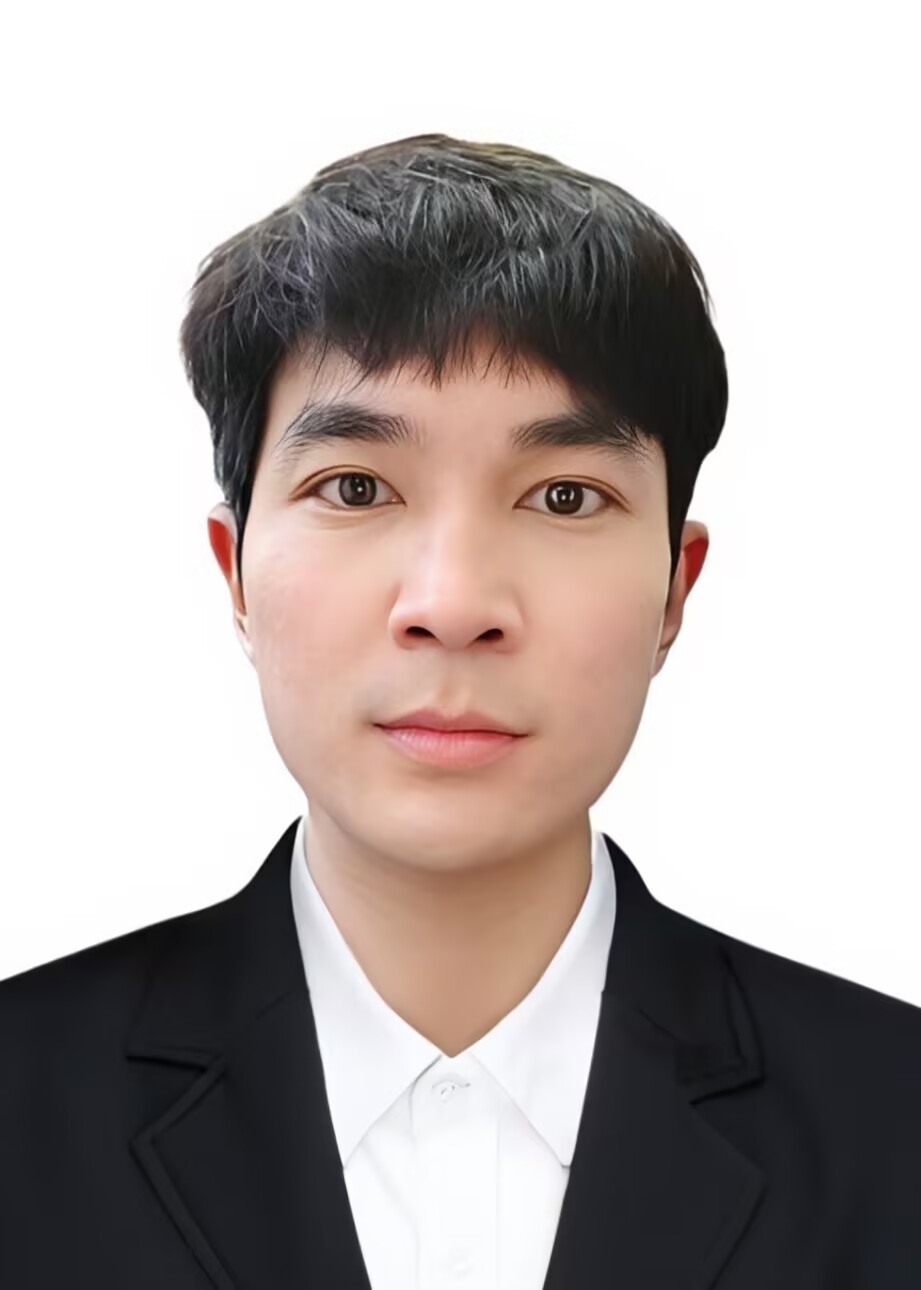 杨家成.jpg